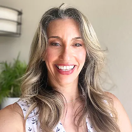 Sally Farah photo